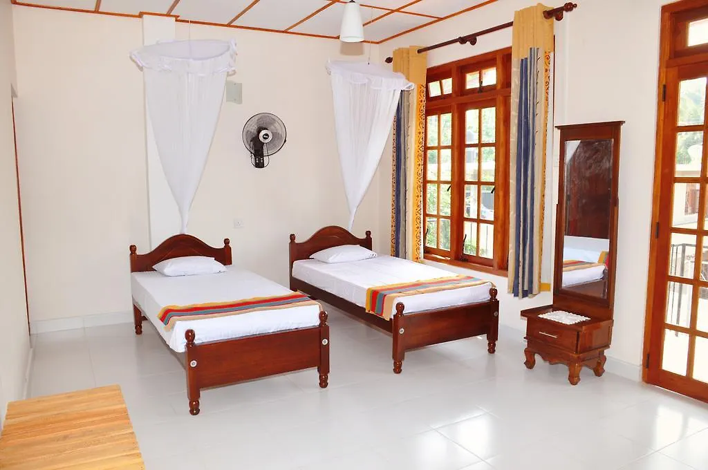 Ajanthas' Homestay 康提
